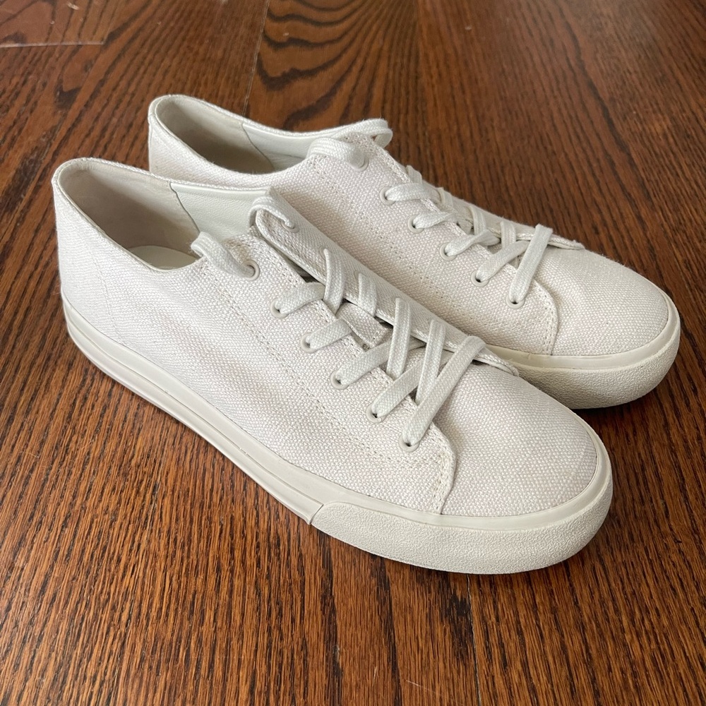 Vince espadrilles Size 8 colour cream